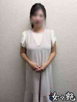 綾瀬れな