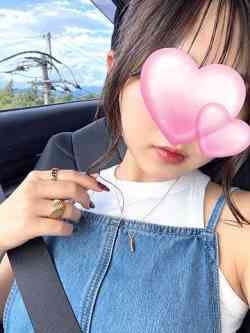 ゆらら♡未経験の超新星美女