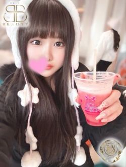 れいな【艶やかな黒髪清楚美女】