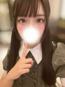秋吉 みいな