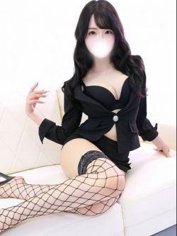 長戸あやせ