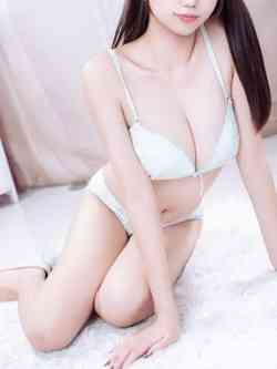 りりな